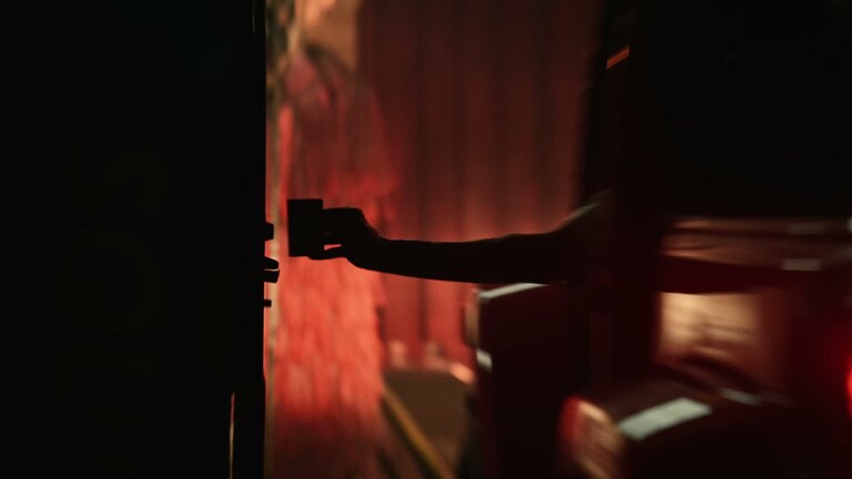 Katy Perry Watch it Burn – 032