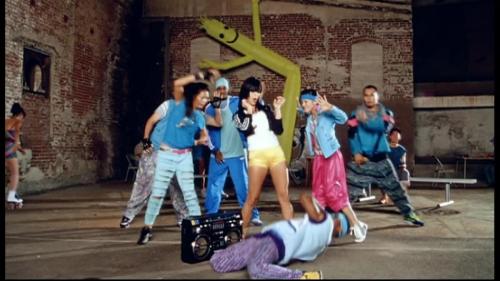 Katy-Perry-Hot-n-Cold 128