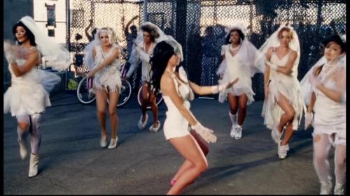 Katy-Perry-Hot-n-Cold 132