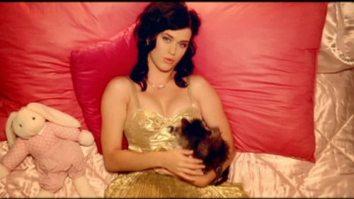Katy-Perry-I-Kissed-a-Girl 016