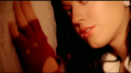 Katy-Perry-I-Kissed-a-Girl 069