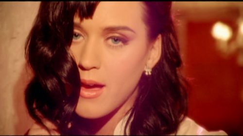 Katy-Perry-I-Kissed-a-Girl 076