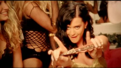 Katy-Perry-I-Kissed-a-Girl 141