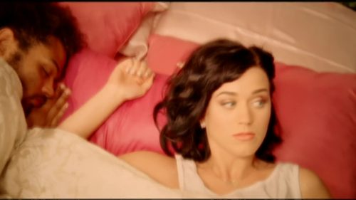 Katy-Perry-I-Kissed-a-Girl 149