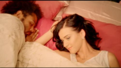 Katy-Perry-I-Kissed-a-Girl 151