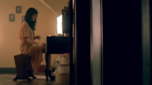 Katy-Perry-Thinking-of-you 007