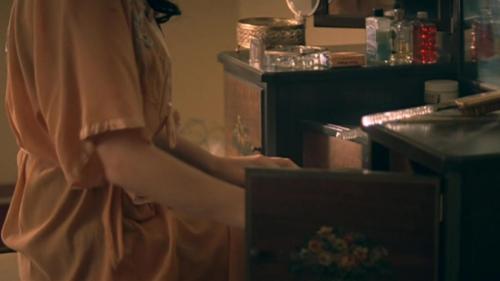 Katy-Perry-Thinking-of-you 008