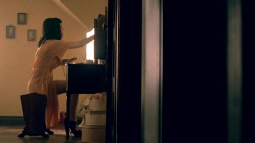 Katy-Perry-Thinking-of-you 017