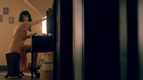 Katy-Perry-Thinking-of-you 018