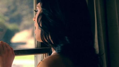 Katy-Perry-Thinking-of-you 064