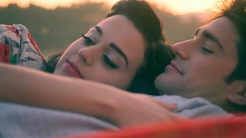 Katy-Perry-Thinking-of-you 079