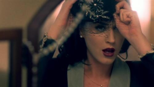 Katy-Perry-Thinking-of-you 145