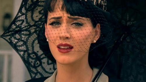 Katy-Perry-Thinking-of-you 165