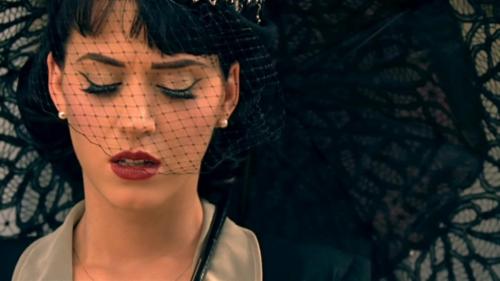 Katy-Perry-Thinking-of-you 169