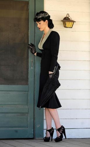 Katy-Perry-Thinking-of-You-002