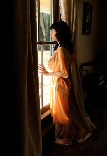 Katy-Perry-Thinking-of-You-030