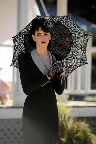 Katy-Perry-Thinking-of-You-044