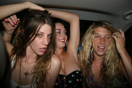 Katy-Perry-Ur-So-Gay 027