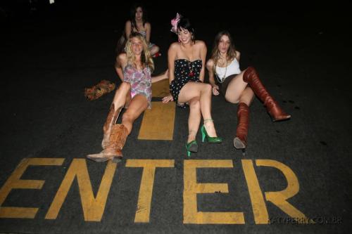 Katy-Perry-Ur-So-Gay 031