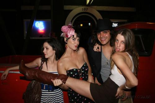 Katy-Perry-Ur-So-Gay 036