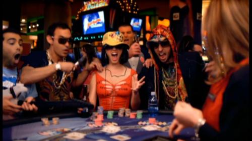 Katy-Perry-Waking-up-in-Vegas 031