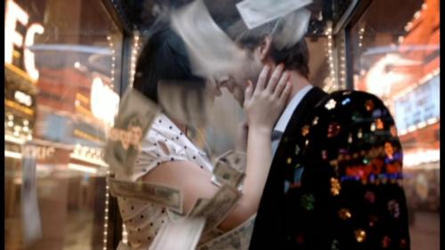 Katy-Perry-Waking-up-in-Vegas 090