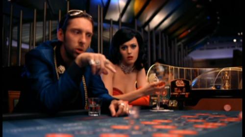 Katy-Perry-Waking-up-in-Vegas 103