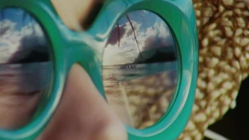 Katy-Perry-Harleys-in-Hawaii-050