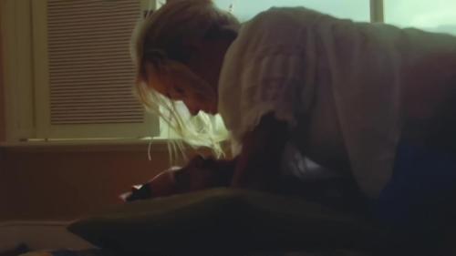 Katy-Perry-Harleys-in-Hawaii-093