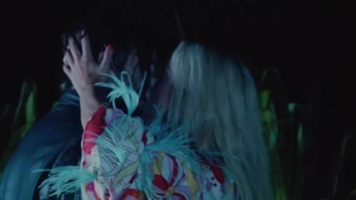 Katy-Perry-Harleys-in-Hawaii-115