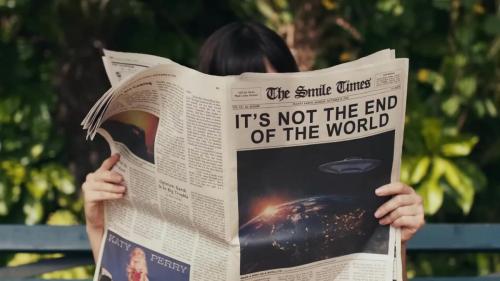 Katy-Perry-Not-The-End-of-the-World-011