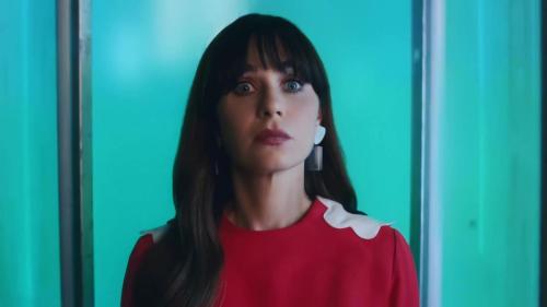 Katy-Perry-Not-The-End-of-the-World-020