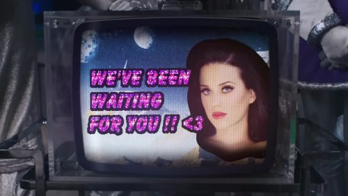 Katy-Perry-Not-The-End-of-the-World-026