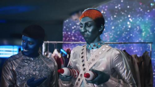 Katy-Perry-Not-The-End-of-the-World-053