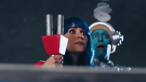 Katy-Perry-Not-The-End-of-the-World-064