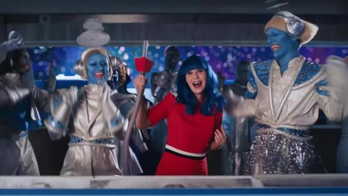 Katy-Perry-Not-The-End-of-the-World-066