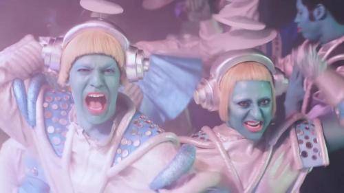 Katy-Perry-Not-The-End-of-the-World-077