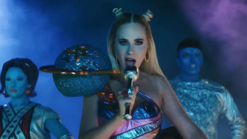 Katy-Perry-Not-The-End-of-the-World-081