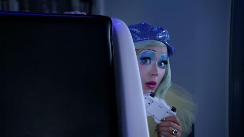 Katy-Perry-Smile-045