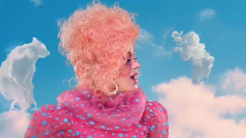 Katy-Perry-Smile-056