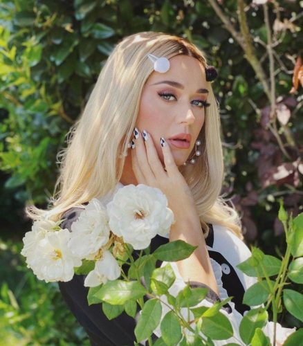 Katy-Perry-Smile-114