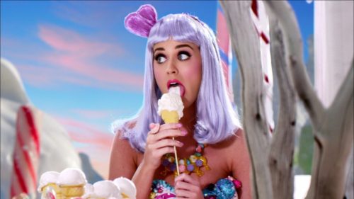 Katy-Perry-Snoop-Dog-California-Gurls 014