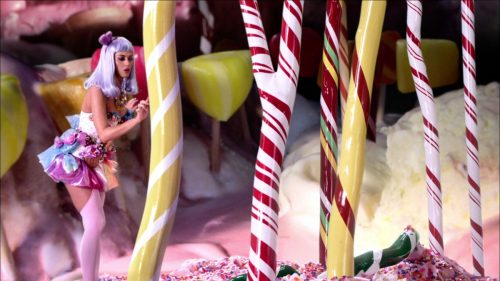 Katy-Perry-Snoop-Dog-California-Gurls 036