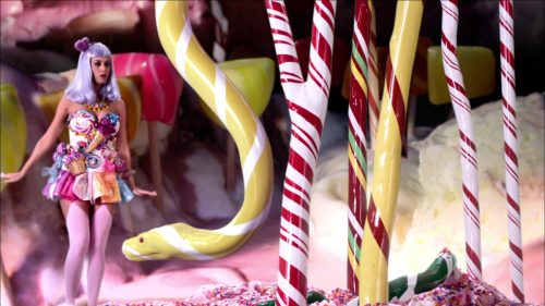 Katy-Perry-Snoop-Dog-California-Gurls 037