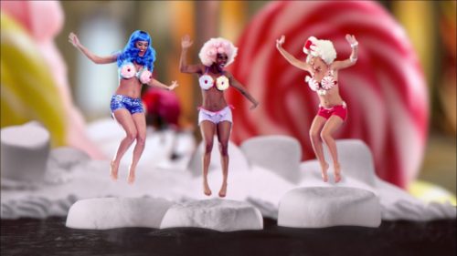 Katy-Perry-Snoop-Dog-California-Gurls 090