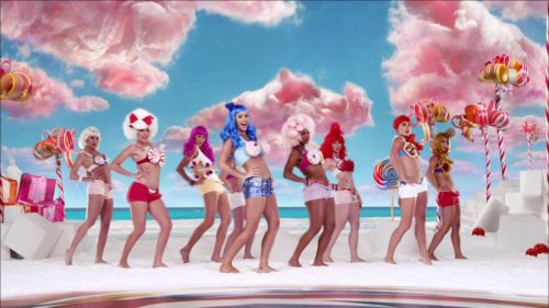 Katy-Perry-Snoop-Dog-California-Gurls 096