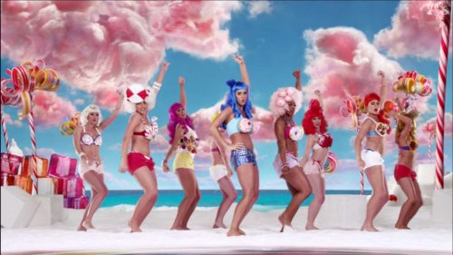 Katy-Perry-Snoop-Dog-California-Gurls 110