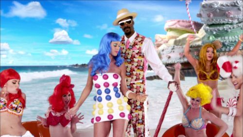 Katy-Perry-Snoop-Dog-California-Gurls 135