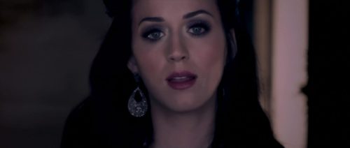 Katy-Perry-FireworkMV 005
