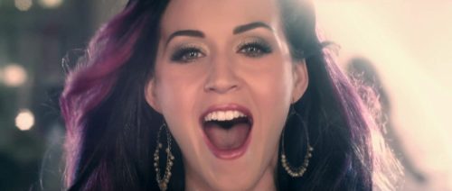 Katy-Perry-FireworkMV 039
